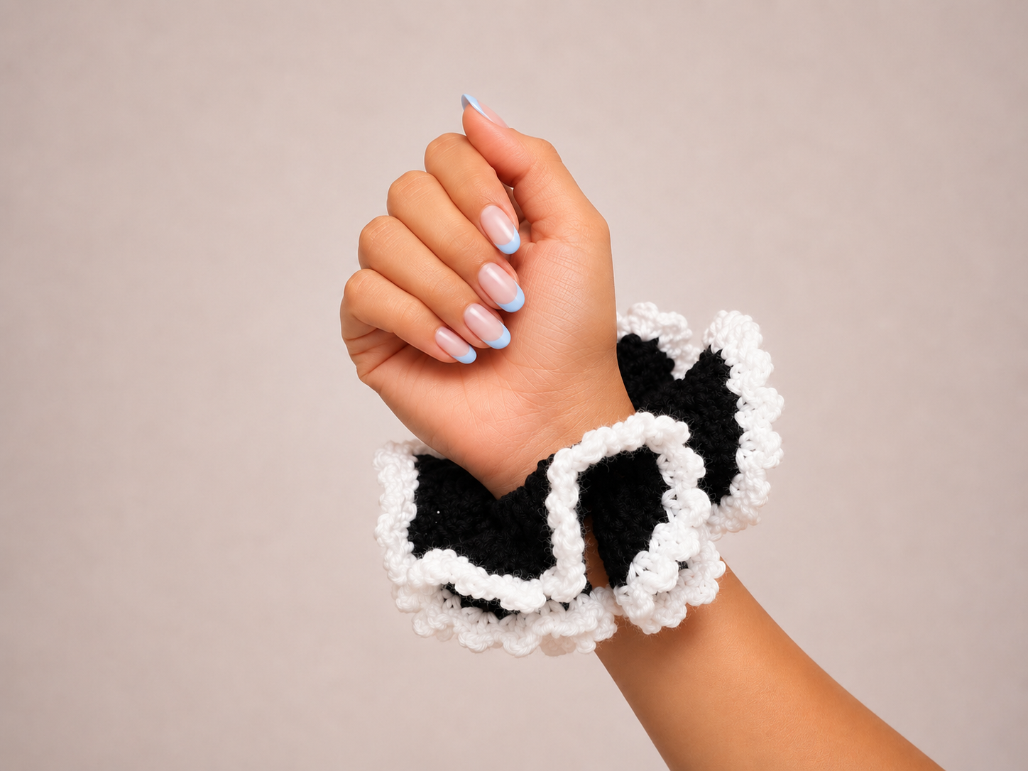 Black Swan Scrunchie
